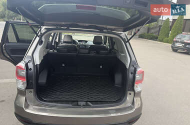 Внедорожник / Кроссовер Subaru Forester 2016 в 