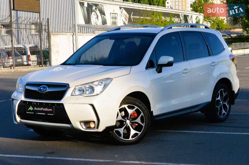 Внедорожник / Кроссовер Subaru Forester 2014 в Киеве
