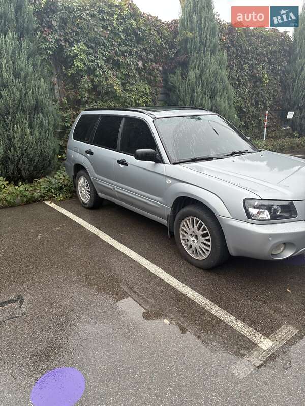 Subaru Forester 2004