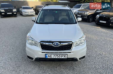 Внедорожник / Кроссовер Subaru Forester 2014 в 