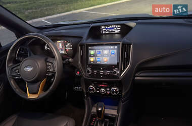 Внедорожник / Кроссовер Subaru Forester 2022 в 