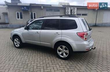 Внедорожник / Кроссовер Subaru Forester 2011 в 