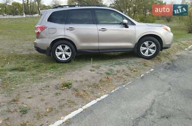 Внедорожник / Кроссовер Subaru Forester 2015 в 