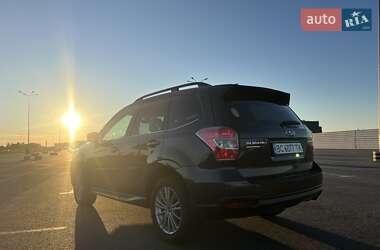 Внедорожник / Кроссовер Subaru Forester 2015 в 