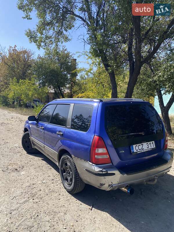 Внедорожник / Кроссовер Subaru Forester 2002 в Краматорске