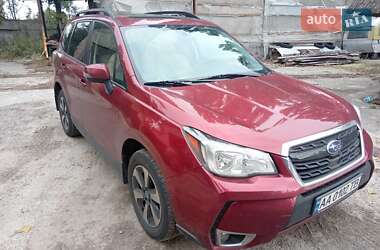 Внедорожник / Кроссовер Subaru Forester 2017 в Вишневом
