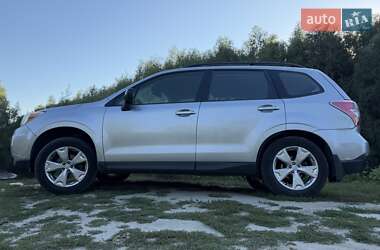 Внедорожник / Кроссовер Subaru Forester 2014 в 