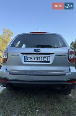 Внедорожник / Кроссовер Subaru Forester 2014 в 