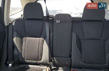 Внедорожник / Кроссовер Subaru Forester 2021 в 