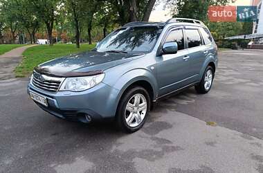 Внедорожник / Кроссовер Subaru Forester 2008 в Киеве