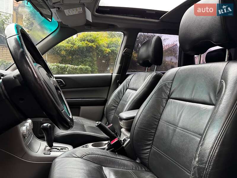 Позашляховик / Кросовер Subaru Forester 2006 в Києві