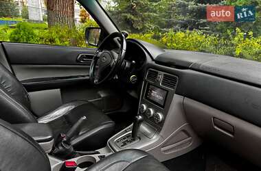 Внедорожник / Кроссовер Subaru Forester 2006 в 