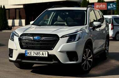 Внедорожник / Кроссовер Subaru Forester 2022 в Львове