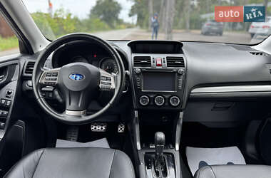 Внедорожник / Кроссовер Subaru Forester 2013 в 