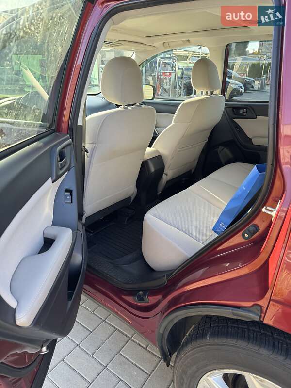 Внедорожник / Кроссовер Subaru Forester 2016 в Черкассах фото 9 Внедорожник / Кроссовер Subaru Forester 2016 в Черкассах