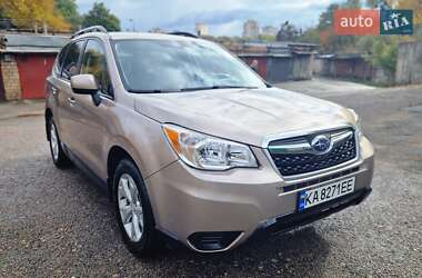 Внедорожник / Кроссовер Subaru Forester 2014 в 