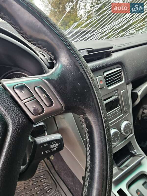 Внедорожник / Кроссовер Subaru Forester 2005 в Киеве