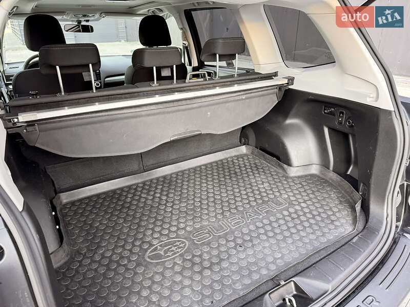 Позашляховик / Кросовер Subaru Forester 2015 в Києві фото 49 Позашляховик / Кросовер Subaru Forester 2015 в Києві