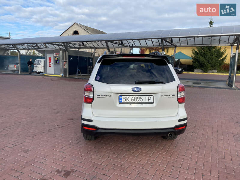 Внедорожник / Кроссовер Subaru Forester 2013 в Ровно фото 4 Внедорожник / Кроссовер Subaru Forester 2013 в Ровно