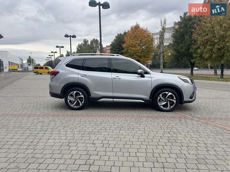 Позашляховик / Кросовер Subaru Forester 2023 в Дніпрі фото 11 Позашляховик / Кросовер Subaru Forester 2023 в Дніпрі
