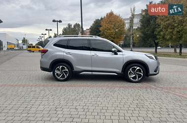 Внедорожник / Кроссовер Subaru Forester 2023 в 