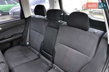 Внедорожник / Кроссовер Subaru Forester 2008 в 