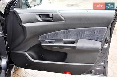 Внедорожник / Кроссовер Subaru Forester 2008 в 