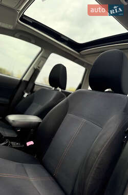 Внедорожник / Кроссовер Subaru Forester 2009 в 