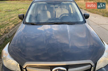 Внедорожник / Кроссовер Subaru Forester 2015 в 