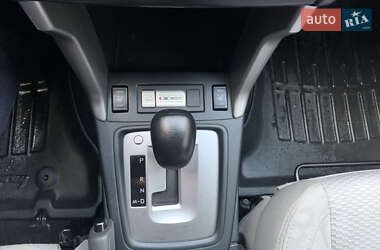 Внедорожник / Кроссовер Subaru Forester 2015 в 
