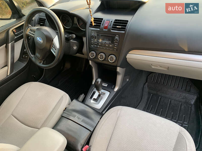 Внедорожник / Кроссовер Subaru Forester 2015 в Дрогобыче фото 14 Внедорожник / Кроссовер Subaru Forester 2015 в Дрогобыче
