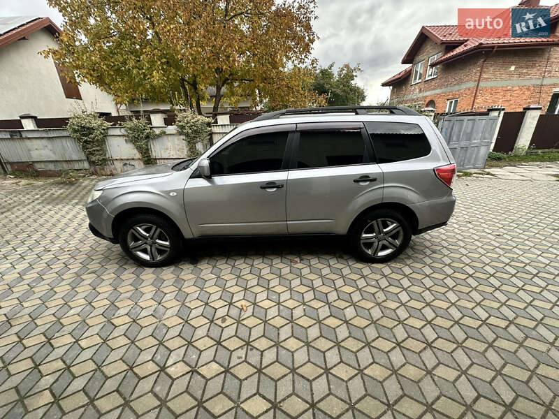 Позашляховик / Кросовер Subaru Forester 2008 в Львові фото 24 Позашляховик / Кросовер Subaru Forester 2008 в Львові