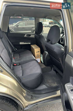 Внедорожник / Кроссовер Subaru Forester 2008 в 