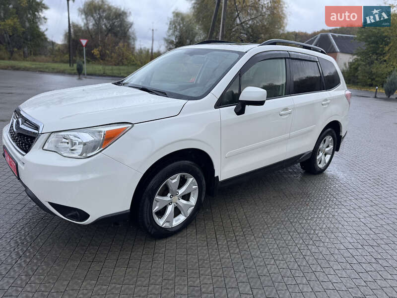 Внедорожник / Кроссовер Subaru Forester 2015 в Полтаве
