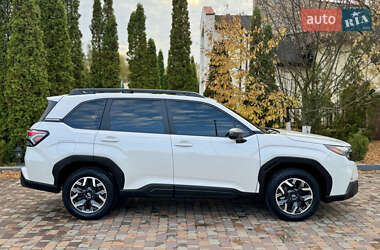 Внедорожник / Кроссовер Subaru Forester 2024 в 