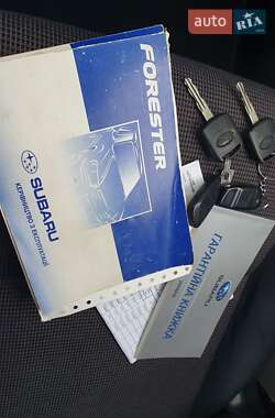Внедорожник / Кроссовер Subaru Forester 2008 в 