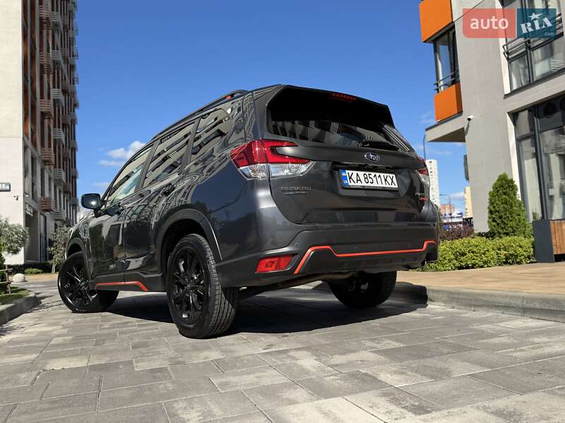 Внедорожник / Кроссовер Subaru Forester 2023 в Киеве