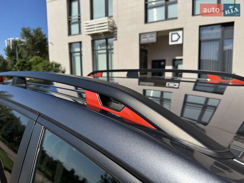 Внедорожник / Кроссовер Subaru Forester 2023 в Киеве