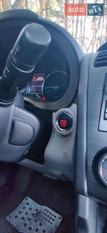 Позашляховик / Кросовер Subaru Forester 2013 в Дніпрі