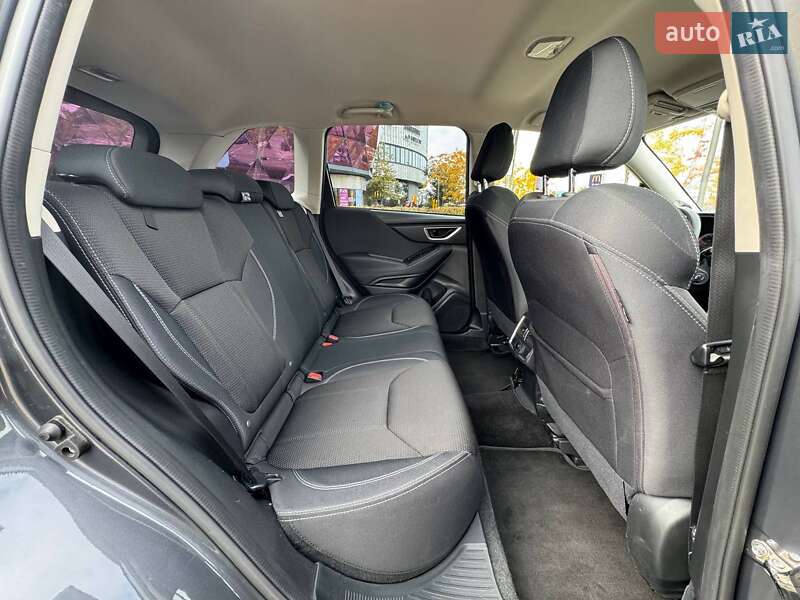 Позашляховик / Кросовер Subaru Forester 2020 в Києві фото 11 Позашляховик / Кросовер Subaru Forester 2020 в Києві