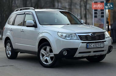 Внедорожник / Кроссовер Subaru Forester 2010 в Харькове