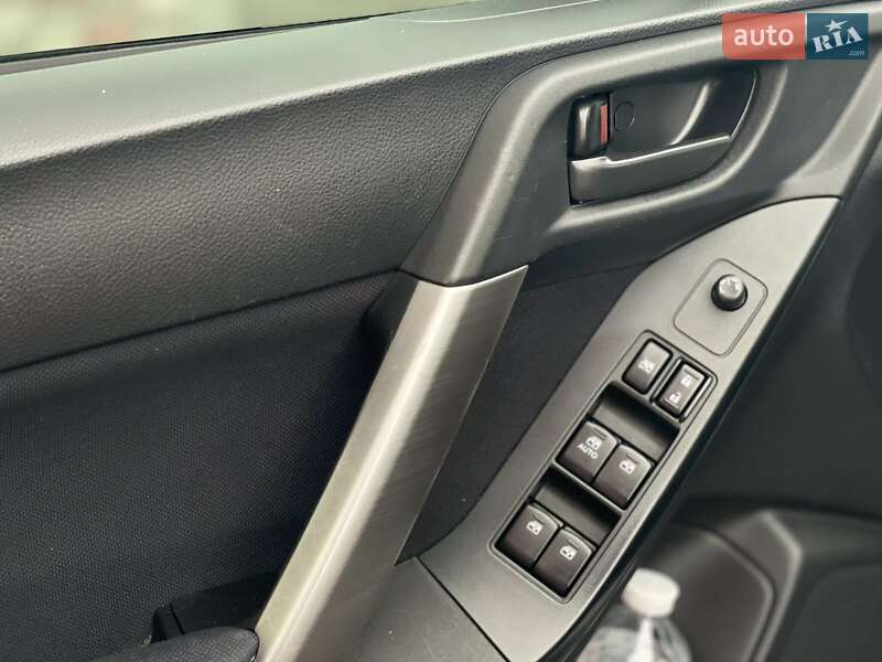 Позашляховик / Кросовер Subaru Forester 2014 в Дніпрі фото 14 Позашляховик / Кросовер Subaru Forester 2014 в Дніпрі