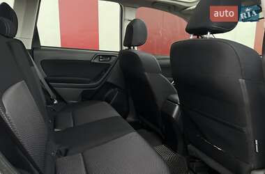 Позашляховик / Кросовер Subaru Forester 2014 в  фото 22 Позашляховик / Кросовер Subaru Forester 2014 в