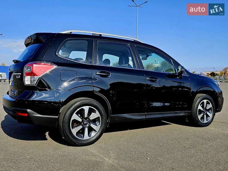 Внедорожник / Кроссовер Subaru Forester 2018 в Днепре