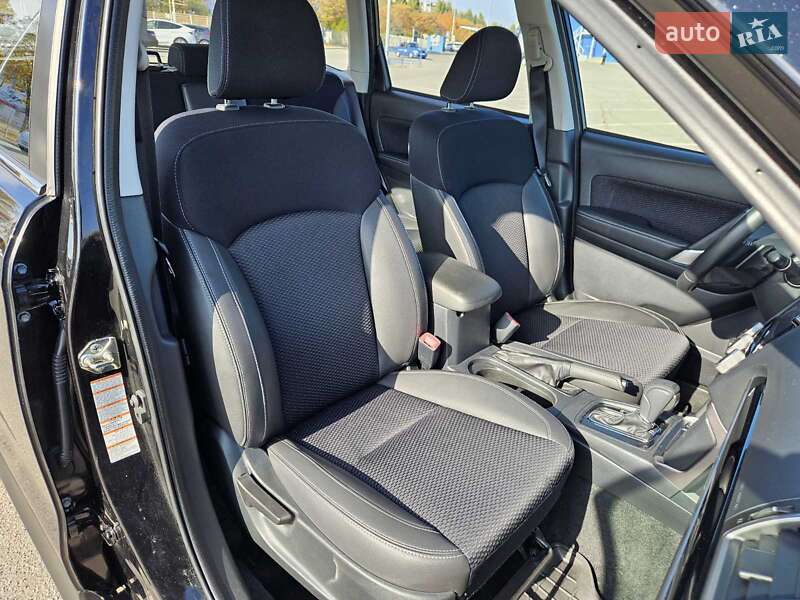 Внедорожник / Кроссовер Subaru Forester 2018 в Днепре