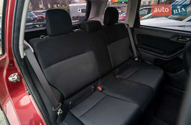 Позашляховик / Кросовер Subaru Forester 2017 в  фото 31 Позашляховик / Кросовер Subaru Forester 2017 в