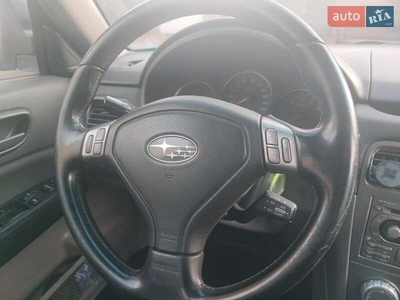 Внедорожник / Кроссовер Subaru Forester 2006 в Киеве