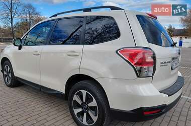 Позашляховик / Кросовер Subaru Forester 2016 в Івано-Франківську