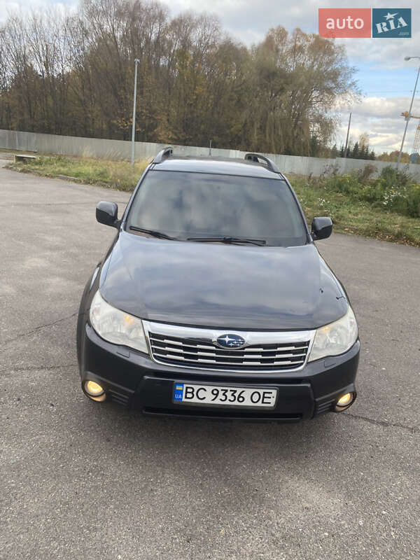 Позашляховик / Кросовер Subaru Forester 2008 в Львові