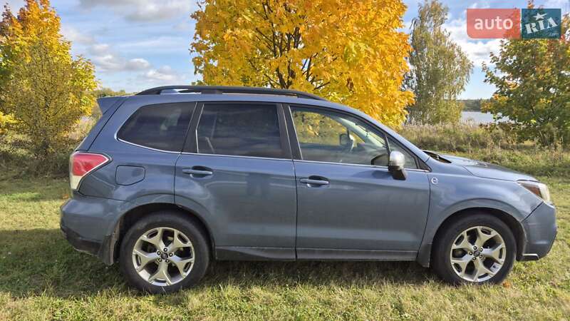 Внедорожник / Кроссовер Subaru Forester 2017 в Нетешине